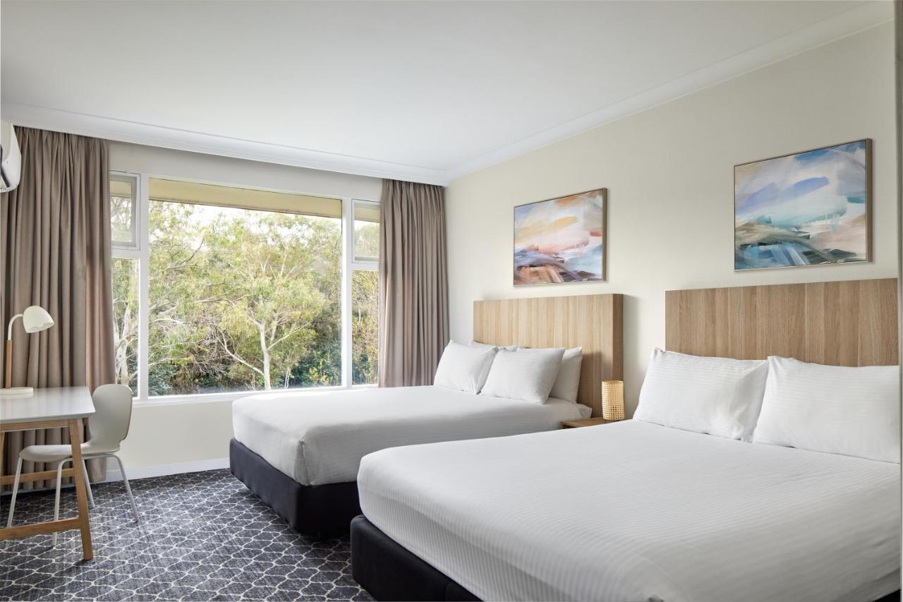 Ibis Styles Tamworth Exterior foto